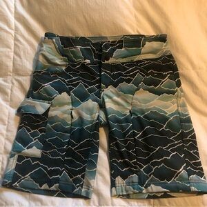 Shredly mountain bike short, size 2.